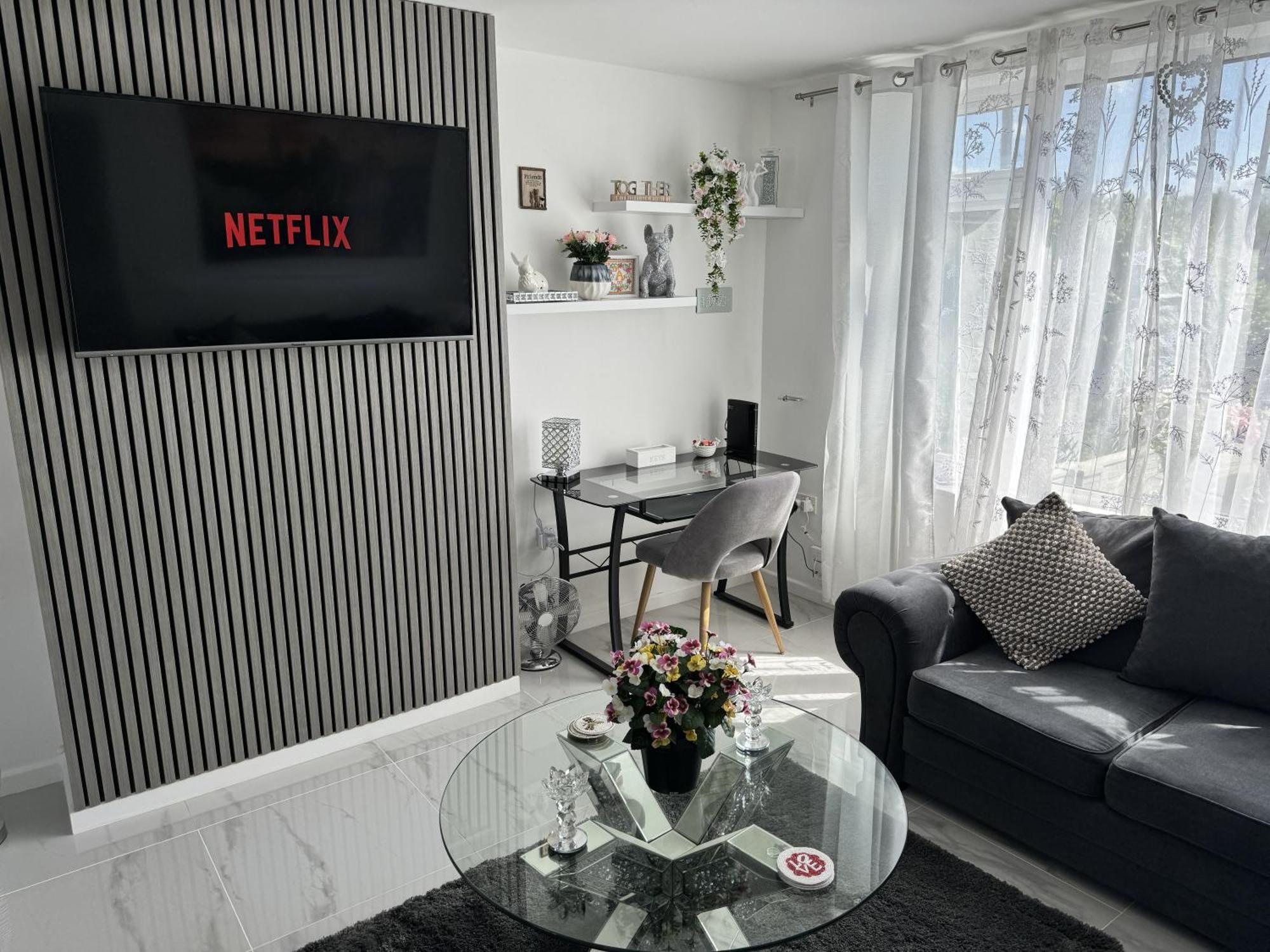 فيلا Modern 3-Bed Hideaway Near Westgate With Parking كانتربيري المظهر الخارجي الصورة