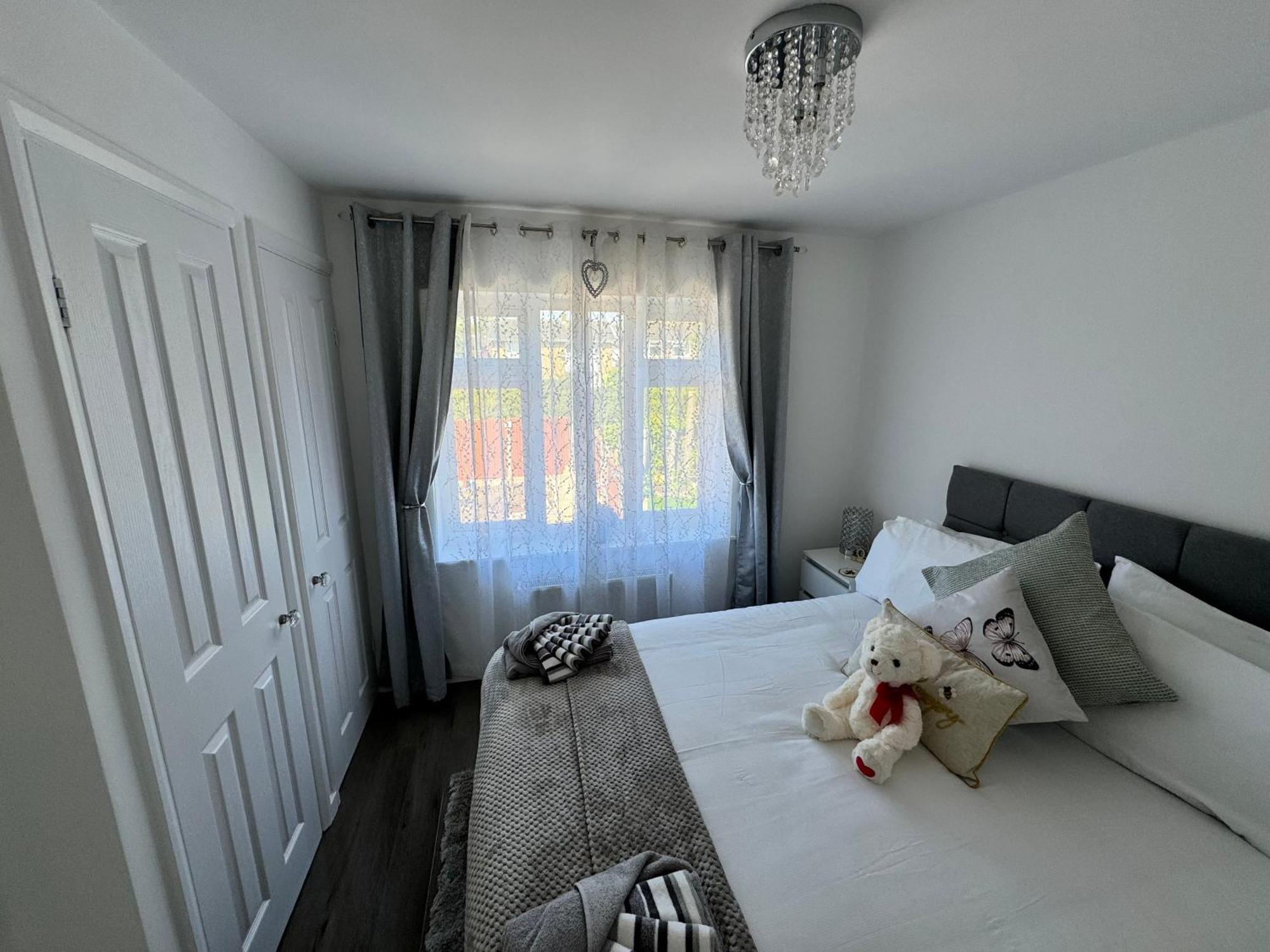 فيلا Modern 3-Bed Hideaway Near Westgate With Parking كانتربيري المظهر الخارجي الصورة