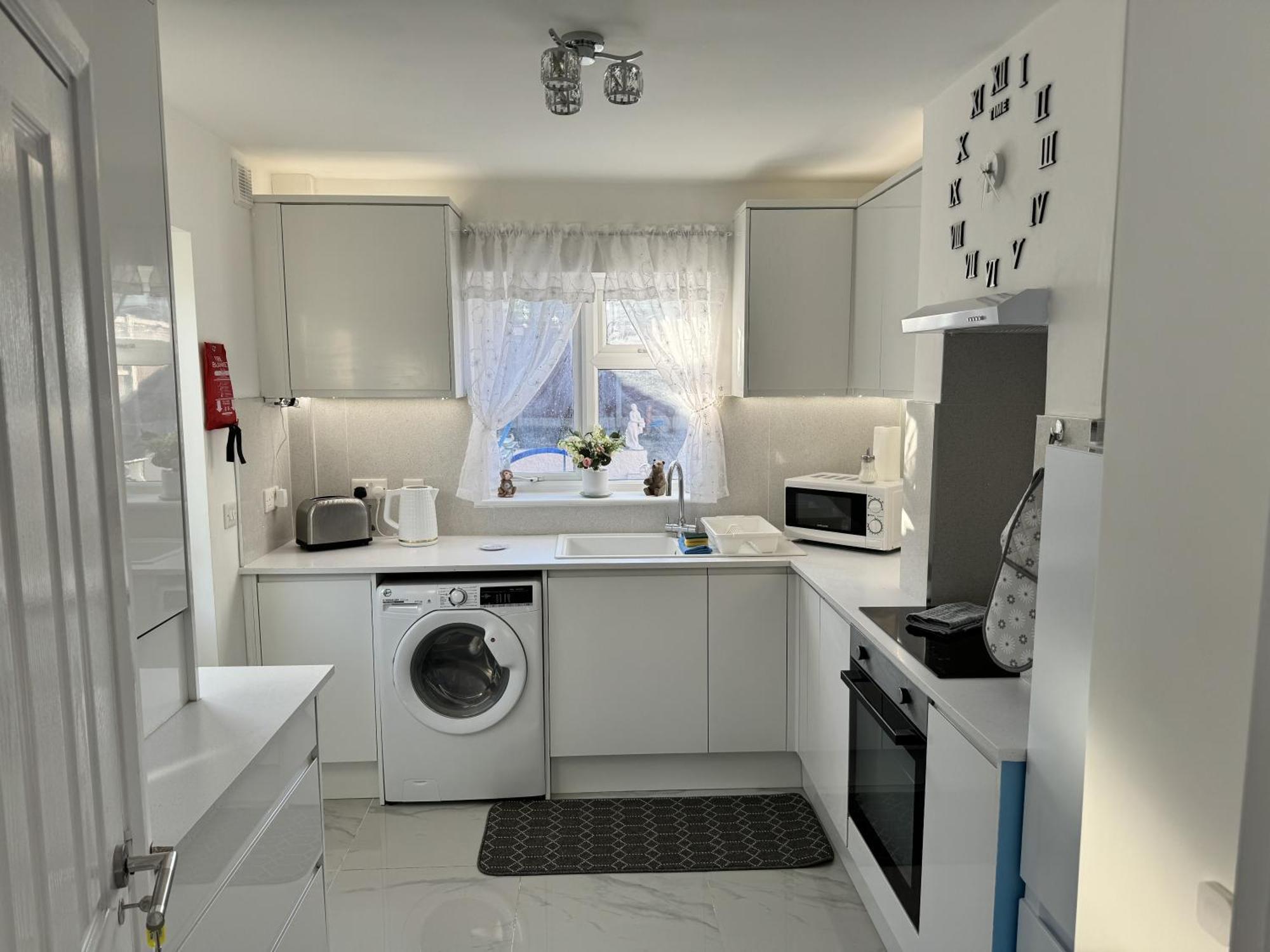 فيلا Modern 3-Bed Hideaway Near Westgate With Parking كانتربيري المظهر الخارجي الصورة