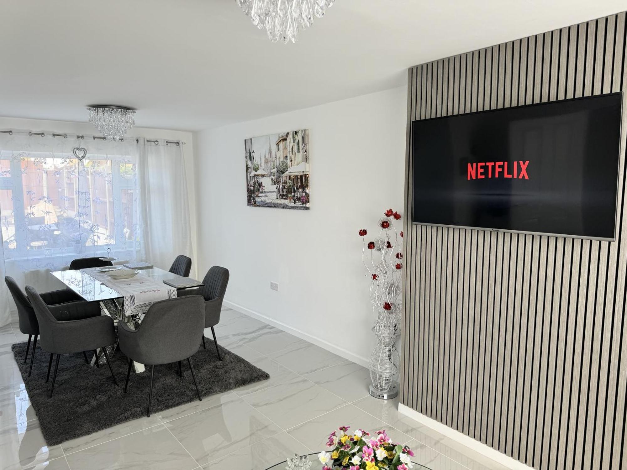 فيلا Modern 3-Bed Hideaway Near Westgate With Parking كانتربيري المظهر الخارجي الصورة